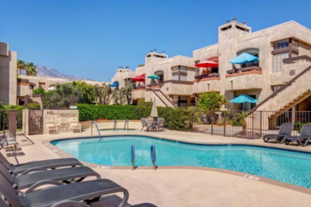 Cozy Palm Springs Condo Экстерьер фото